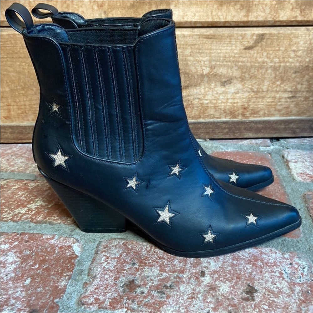 Cape Robbins Boots. Woman’s 7.5.
